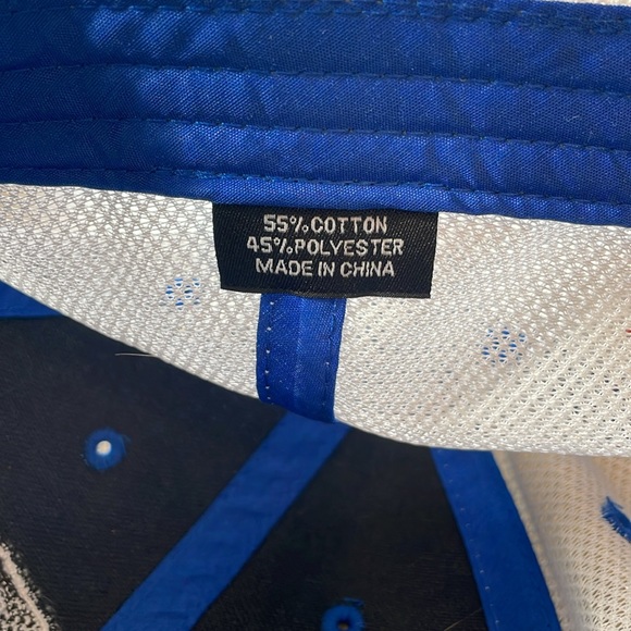 Dale Jr 88 Valvoline cap. NASCAR, Valvoline NASCAR - Picture 7 of 7